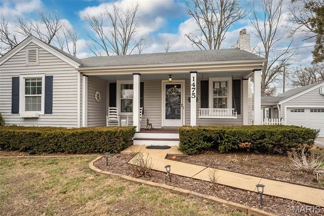 1475 Saint Catherine Street, Florissant, MO 63033