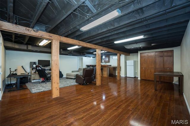 1475 Saint Catherine Street, Florissant, MO 63033