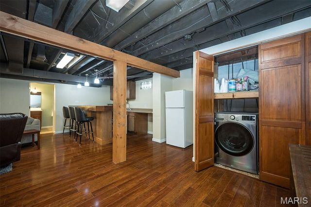 1475 Saint Catherine Street, Florissant, MO 63033