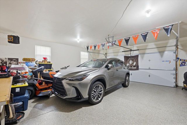 4335 Rose COURT, New Berlin, WI 53151