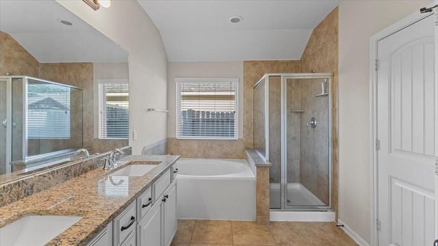 11303 Crestbrook Park Lane, Tomball, TX 77375