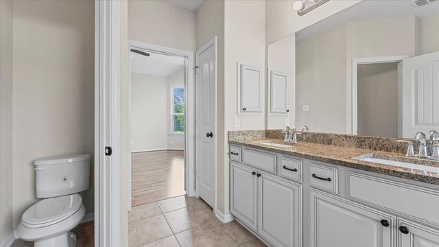 11303 Crestbrook Park Lane, Tomball, TX 77375