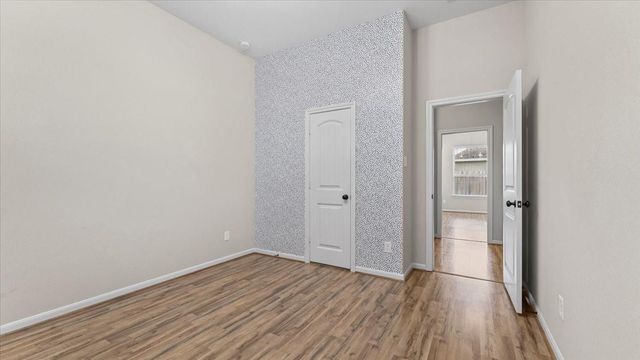 11303 Crestbrook Park Lane, Tomball, TX 77375