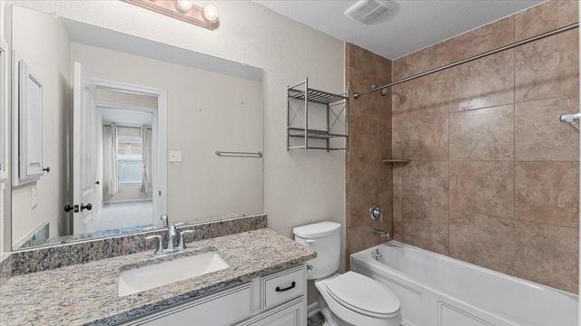 11303 Crestbrook Park Lane, Tomball, TX 77375