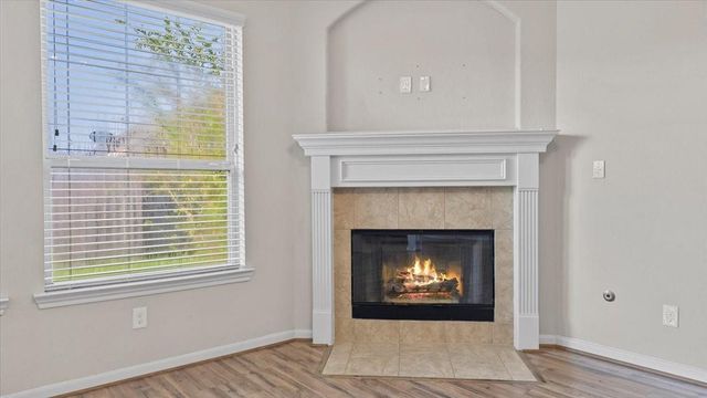 11303 Crestbrook Park Lane, Tomball, TX 77375