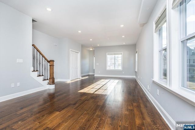 132 N Fullerton Avenue, Montclair, NJ 07042