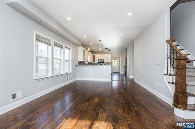 132 N Fullerton Avenue, Montclair, NJ 07042