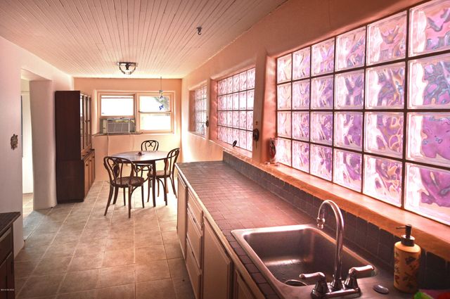 337 Smelter Avenue, Patagonia, AZ 85624