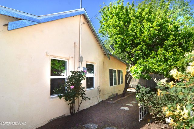337 Smelter Avenue, Patagonia, AZ 85624