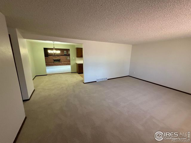 717 W 36th Street, Loveland, CO 80538