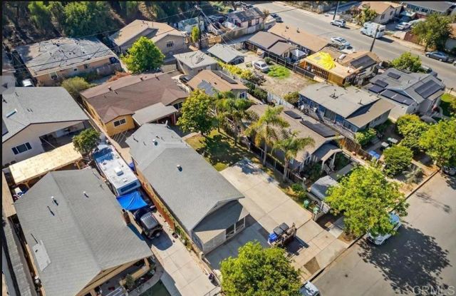 3813 Birch, San Diego, CA 92113