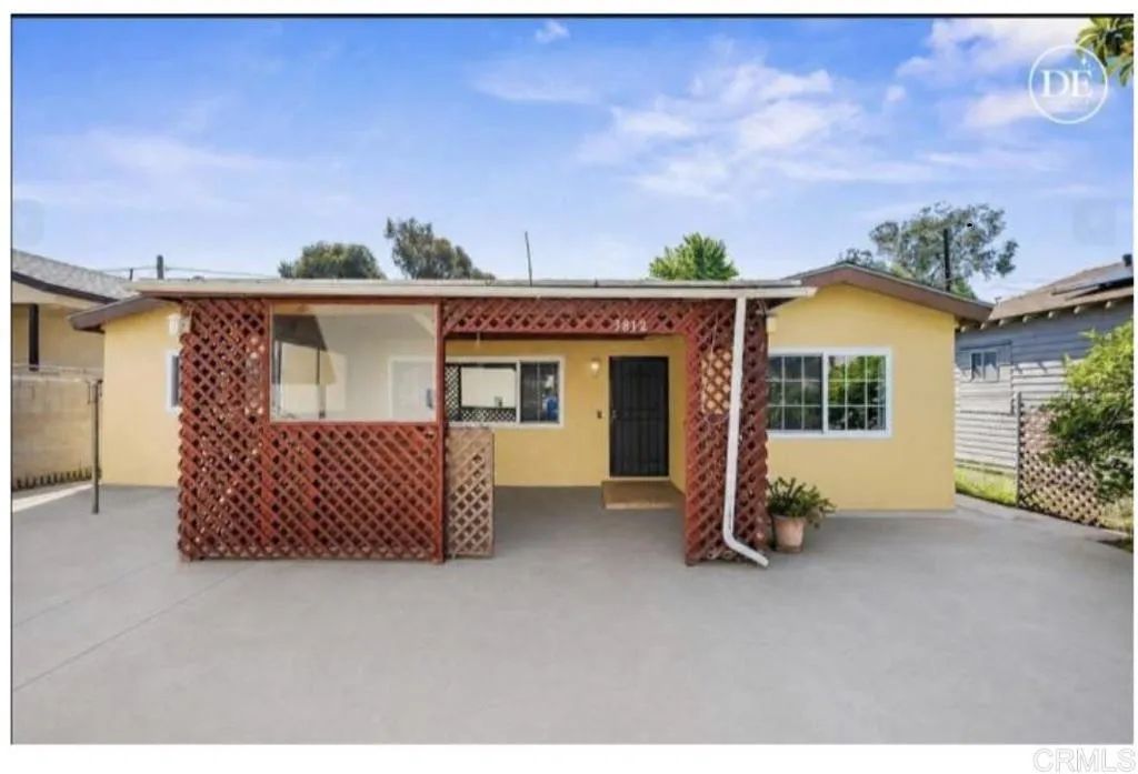 3813 Birch, San Diego, CA 92113