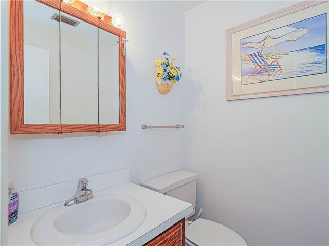 29 Vista Gardens Trail 203, Vero Beach, FL 32962