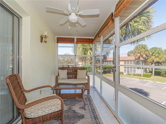 29 Vista Gardens Trail 203, Vero Beach, FL 32962