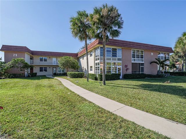 29 Vista Gardens Trail 203, Vero Beach, FL 32962