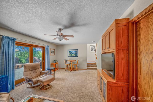 2316 Burbank Avenue NW, Olympia, WA 98502