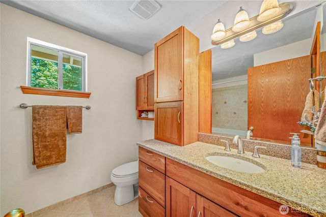 2316 Burbank Avenue NW, Olympia, WA 98502