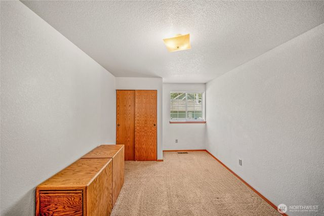2316 Burbank Avenue NW, Olympia, WA 98502