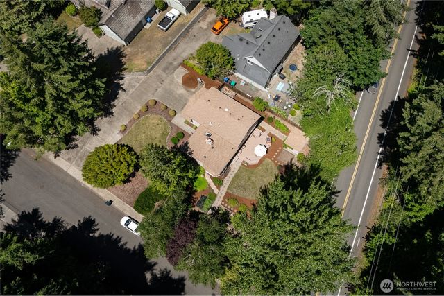 2316 Burbank Avenue NW, Olympia, WA 98502