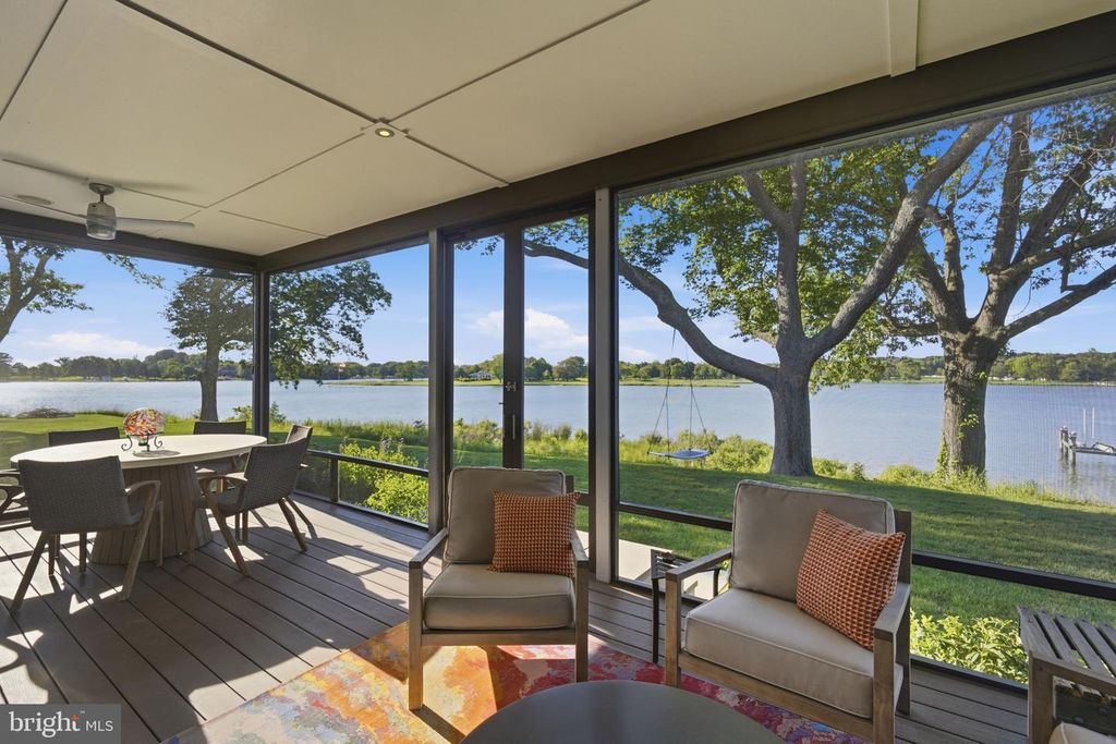 Image 10 of property listing at 2800 BENNETT POINT RD, Queenstown, MD 21658