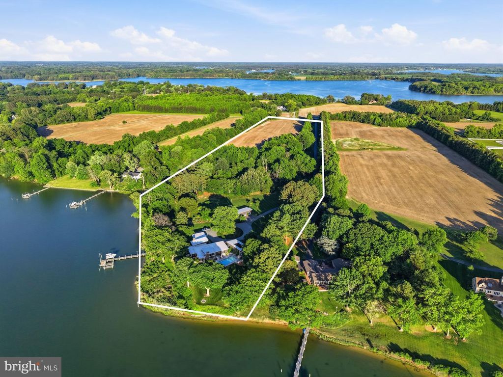Image 42 of property listing at 2800 BENNETT POINT RD, Queenstown, MD 21658