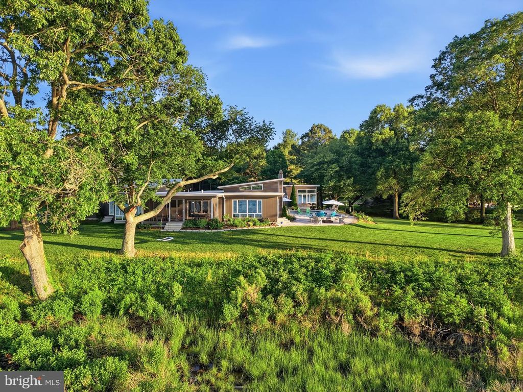 Image 56 of property listing at 2800 BENNETT POINT RD, Queenstown, MD 21658
