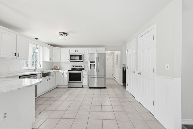 19 Rouleau Drive, Somersworth, NH 03878