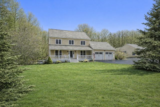 19 Rouleau Drive, Somersworth, NH 03878
