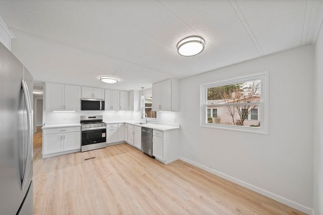 40 Victorian Way, West Bridgewater, MA 02379