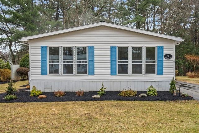 40 Victorian Way, West Bridgewater, MA 02379