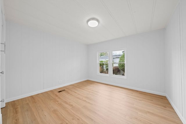 40 Victorian Way, West Bridgewater, MA 02379