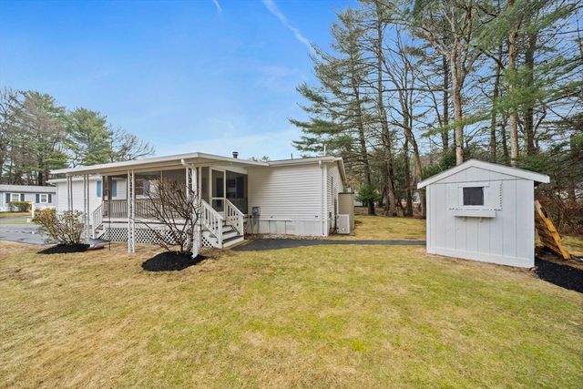 40 Victorian Way, West Bridgewater, MA 02379