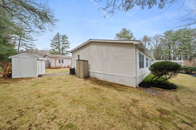 40 Victorian Way, West Bridgewater, MA 02379