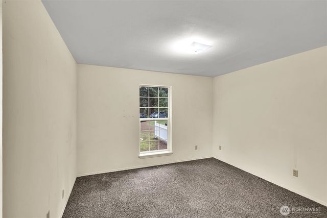 11424 Shambala Lane, Yelm, WA 98597