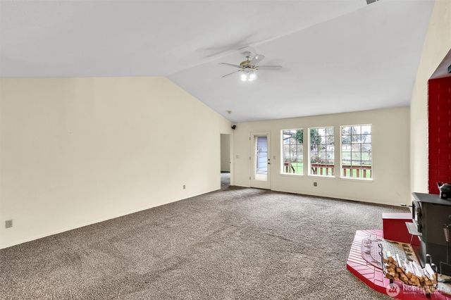 11424 Shambala Lane, Yelm, WA 98597