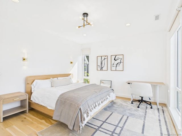 904 Quinnipiac Avenue 3, New Haven, CT 06513