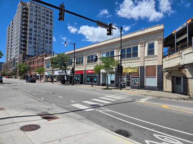 311 Howard Street, Evanston, IL 60202