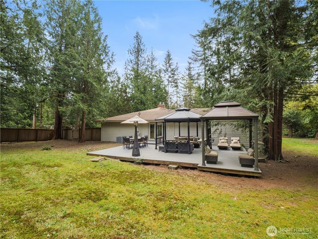 15245 260th Avenue SE, Issaquah, WA 98027
