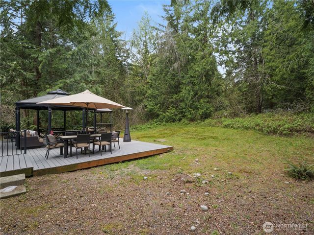 15245 260th Avenue SE, Issaquah, WA 98027