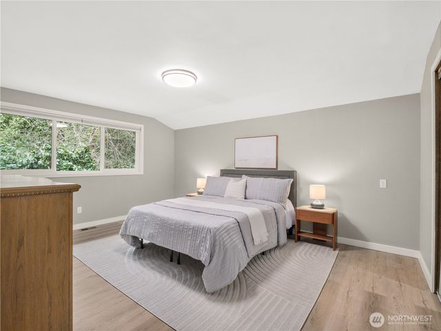 15245 260th Avenue SE, Issaquah, WA 98027