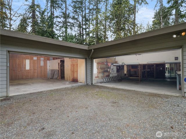 15245 260th Avenue SE, Issaquah, WA 98027