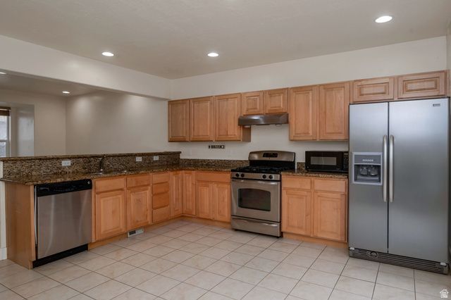 3729 LUCHARS LN, South Salt Lake, UT 84115