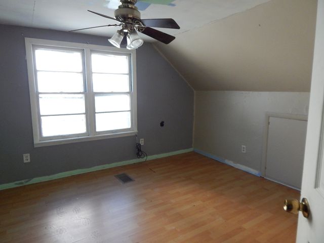 810 W 15th Street, Sterling, IL 61081