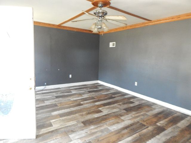 810 W 15th Street, Sterling, IL 61081