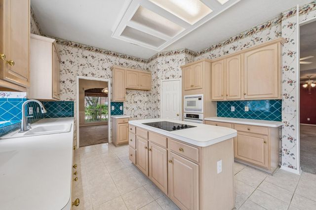 2317 Champion Drive, Pearland, TX 77581