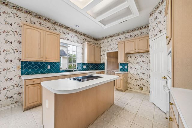 2317 Champion Drive, Pearland, TX 77581
