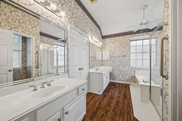 2317 Champion Drive, Pearland, TX 77581