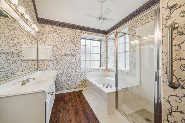 2317 Champion Drive, Pearland, TX 77581
