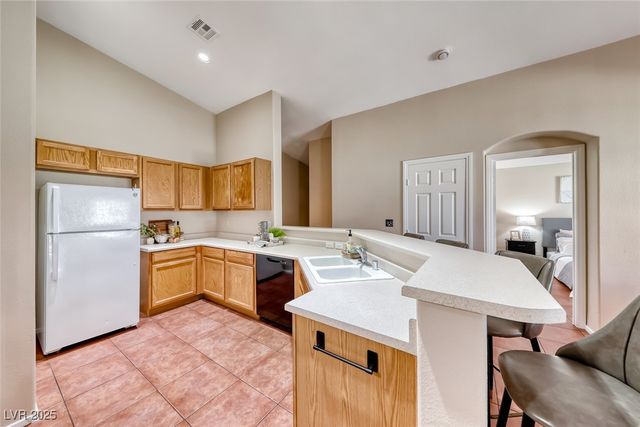 6255 DAN BLOCKER Avenue 101, Henderson, NV 89011