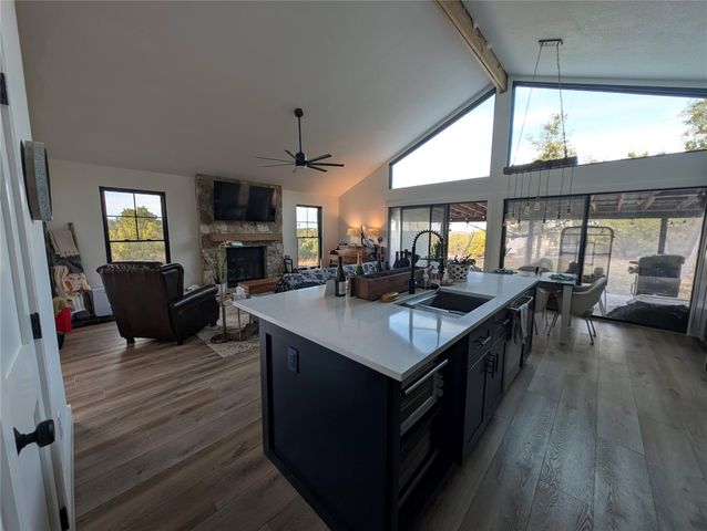 306 Deer Creek CIR, Dripping Springs, TX 78620